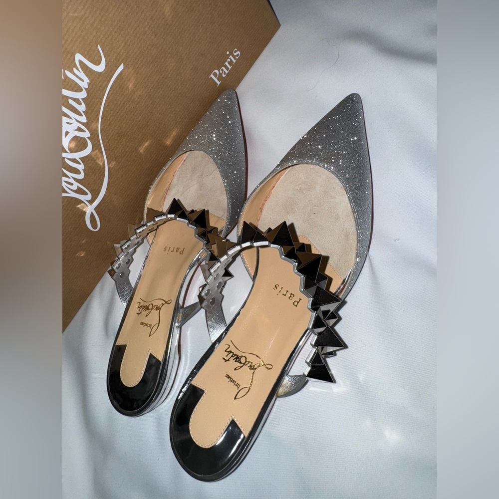 Christian Louboutin Studs Glitter
Sandals 34.5 Silver Women